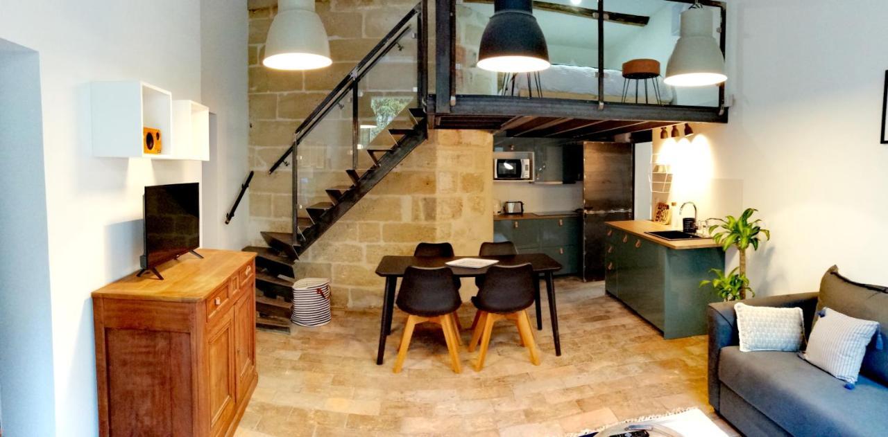 La Maison Grivolas Appartements Et Maison D'Hotes アヴィニョン エクステリア 写真