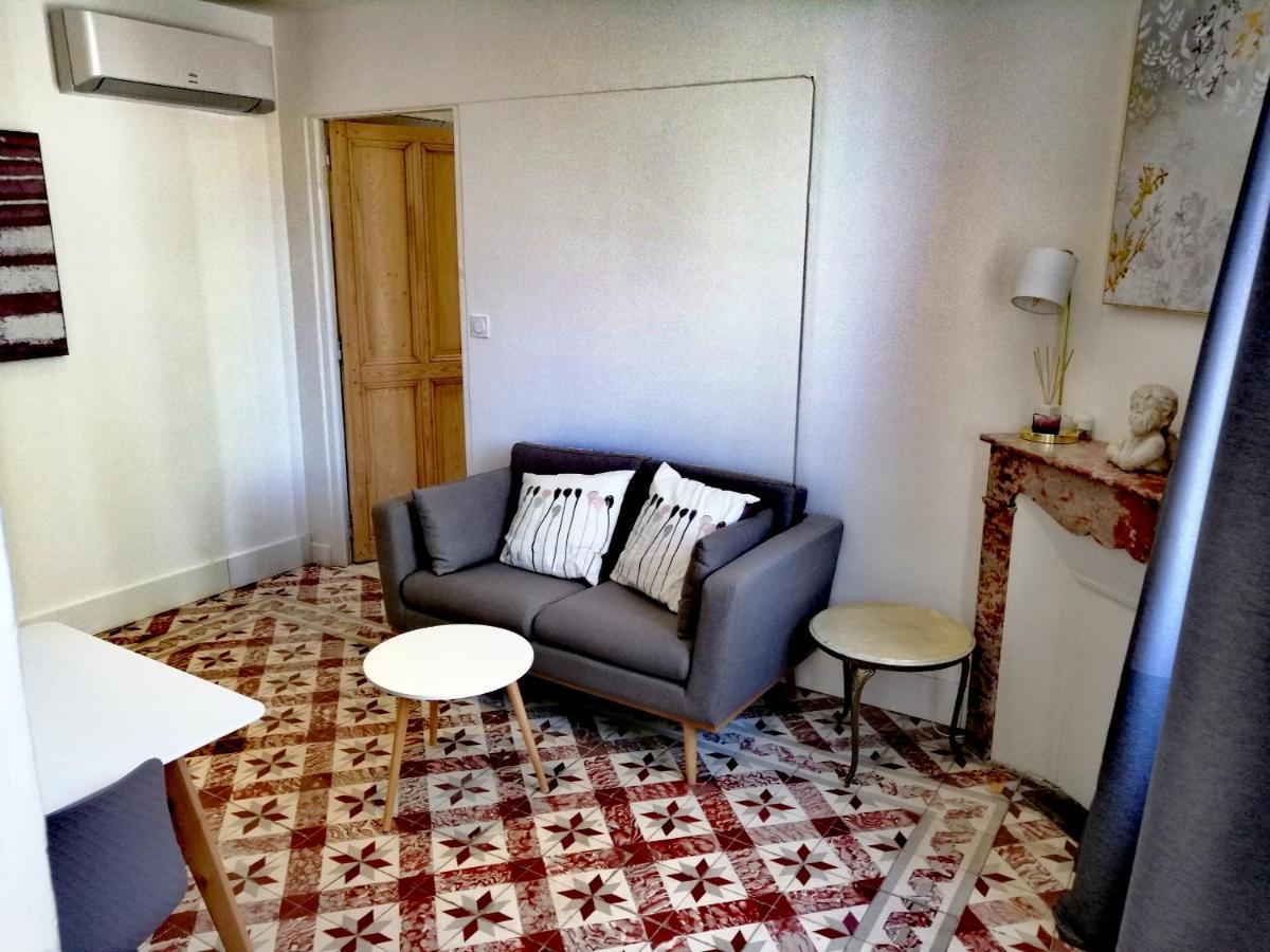 La Maison Grivolas Appartements Et Maison D'Hotes アヴィニョン エクステリア 写真