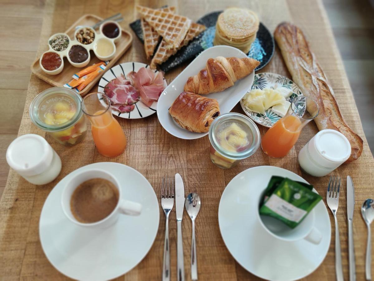 La Maison Grivolas Appartements Et Maison D'Hotes アヴィニョン エクステリア 写真