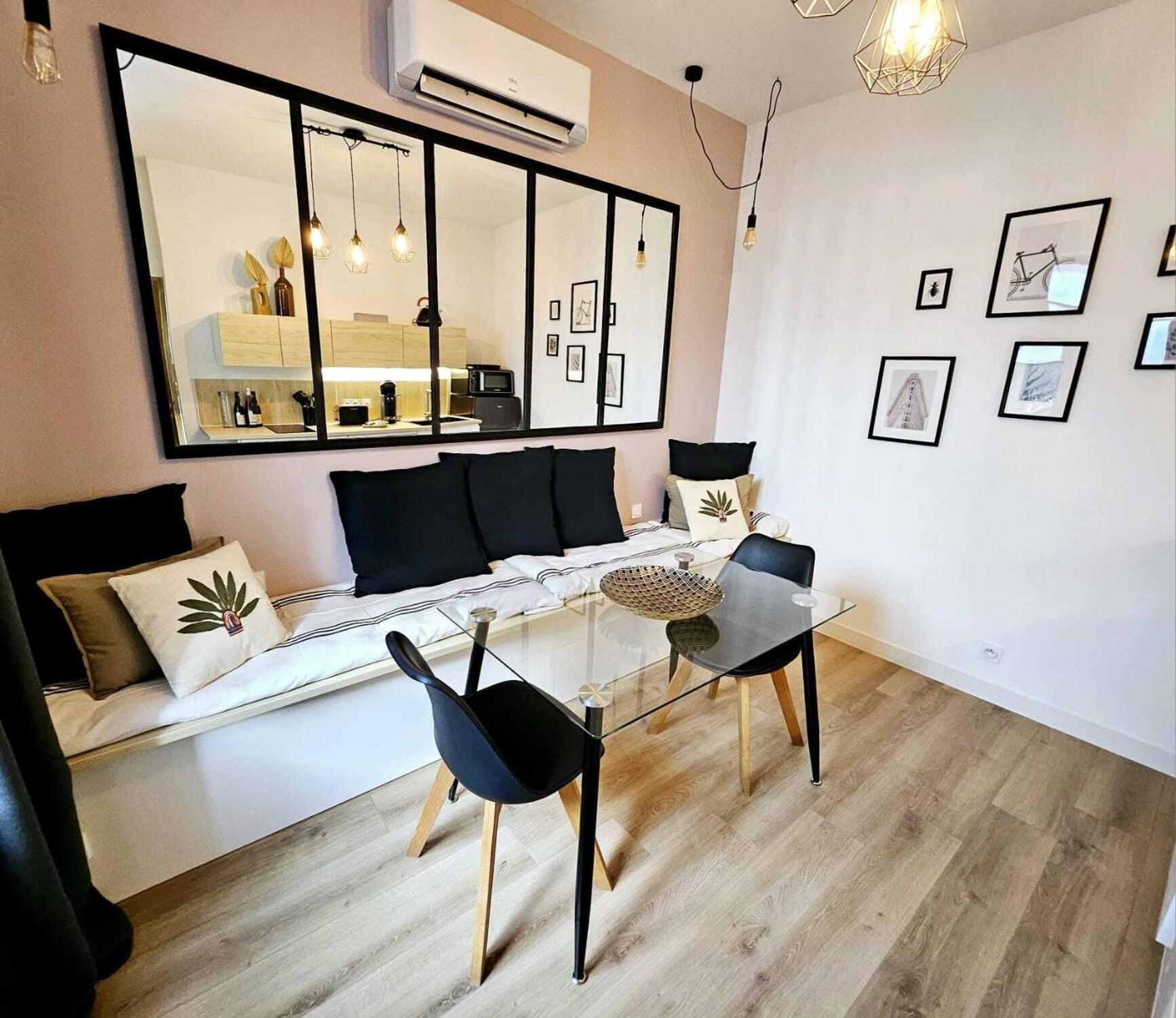 La Maison Grivolas Appartements Et Maison D'Hotes アヴィニョン エクステリア 写真