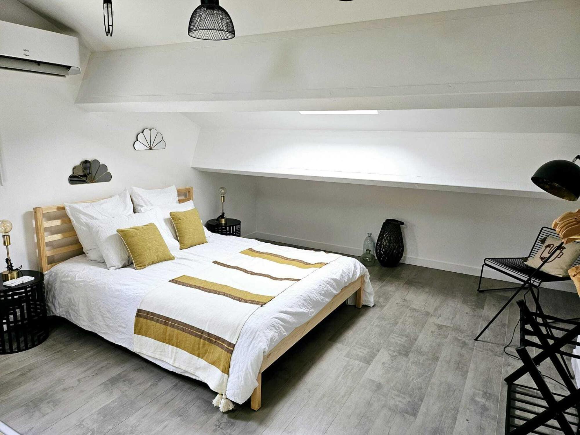 La Maison Grivolas Appartements Et Maison D'Hotes アヴィニョン 部屋 写真