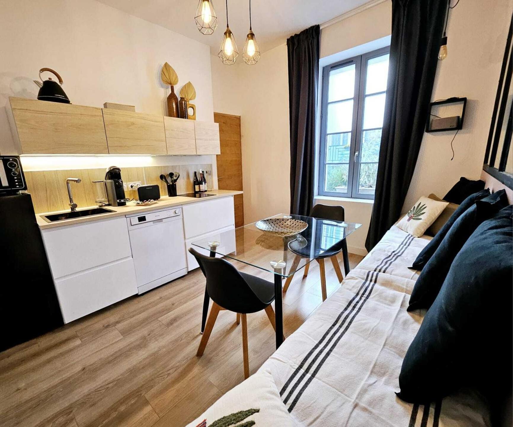 La Maison Grivolas Appartements Et Maison D'Hotes アヴィニョン 部屋 写真