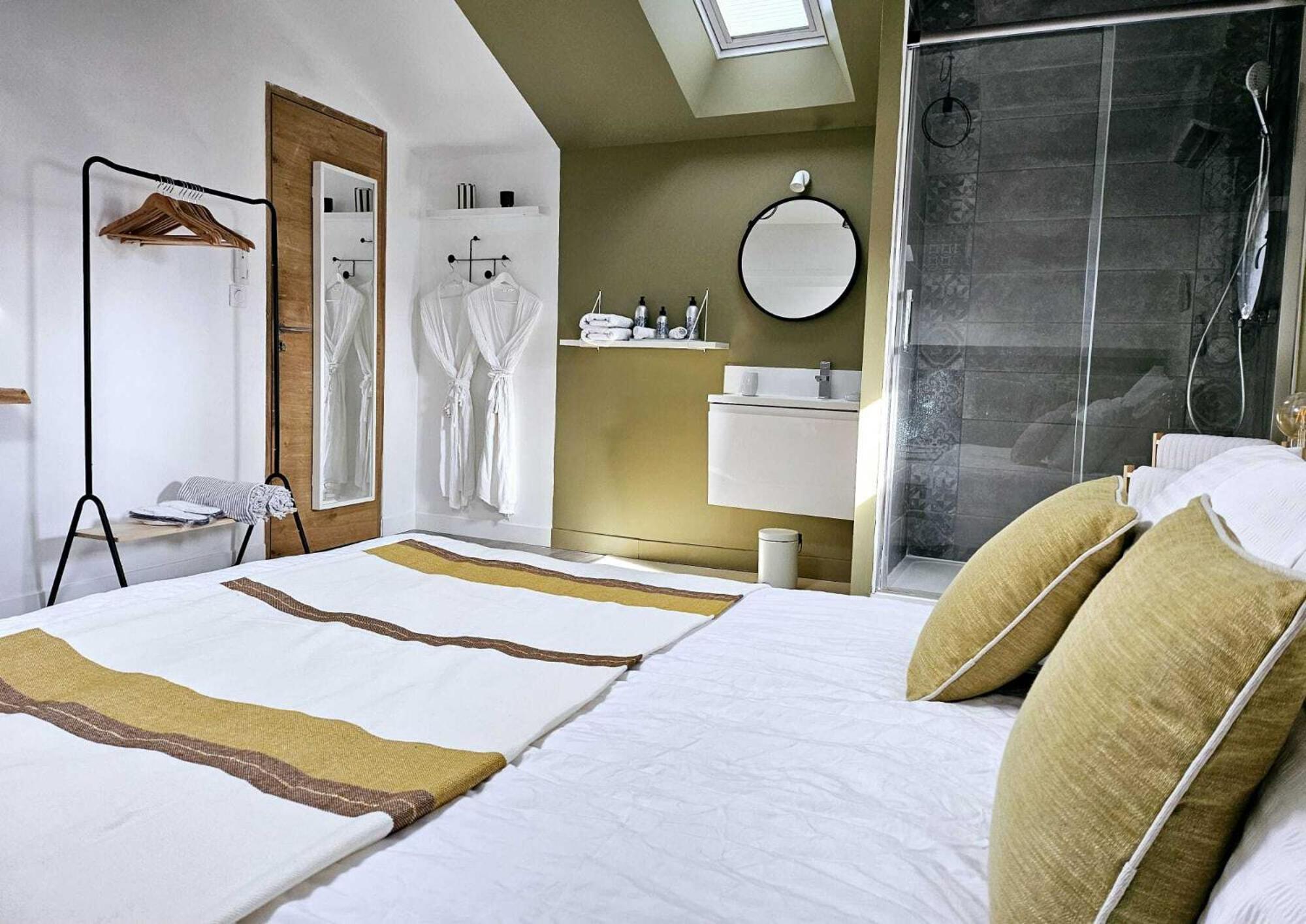 La Maison Grivolas Appartements Et Maison D'Hotes アヴィニョン 部屋 写真